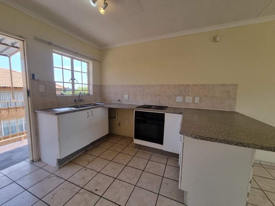 To Let 2 Bedroom Property for Rent in Mindalore Gauteng