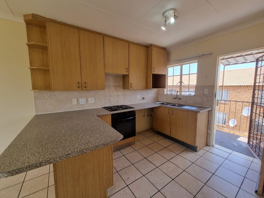 To Let 2 Bedroom Property for Rent in Mindalore Gauteng