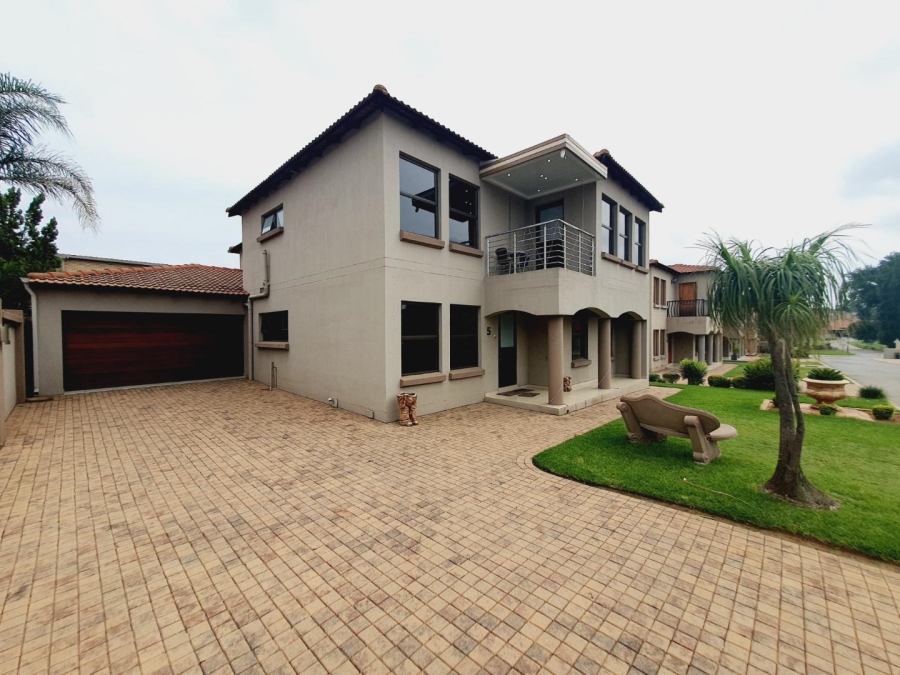 3 Bedroom Property for Sale in Vanderbijlpark South West Gauteng