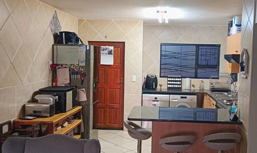 3 Bedroom Property for Sale in Mulbarton Ext 2 Gauteng