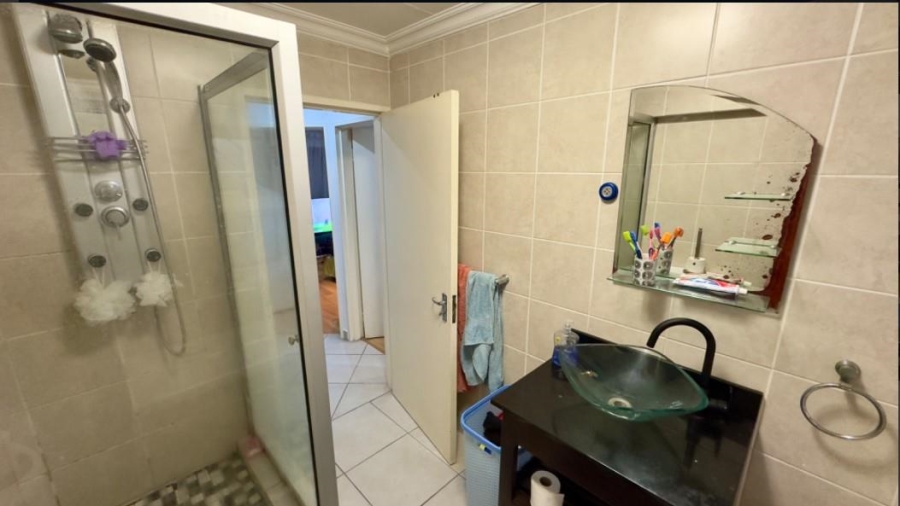 2 Bedroom Property for Sale in Bassonia Gauteng