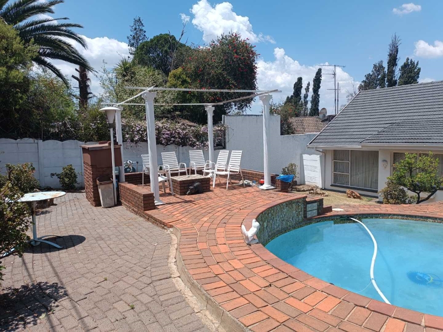 3 Bedroom Property for Sale in Gillview Gauteng