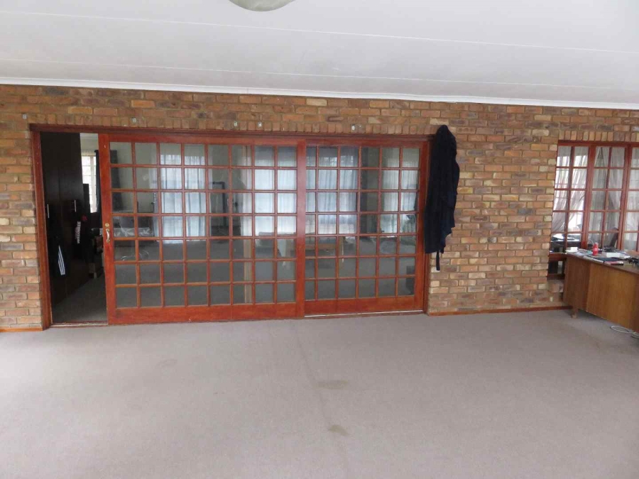 4 Bedroom Property for Sale in Welgedacht Gauteng