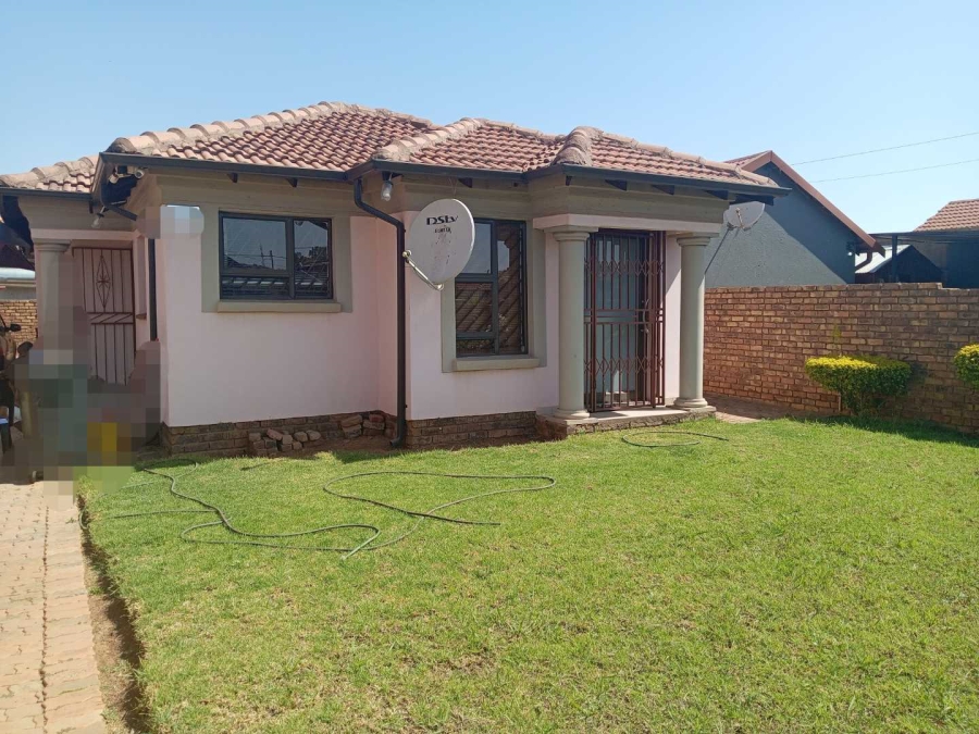 3 Bedroom Property for Sale in Mamelodi East Gauteng