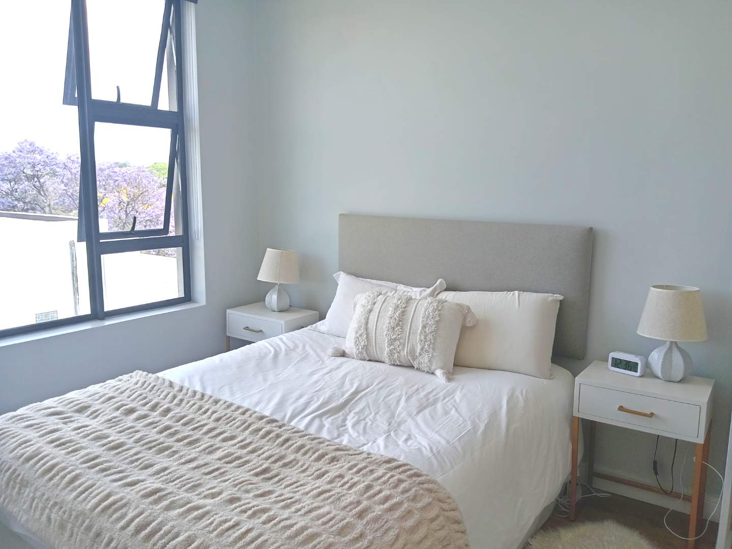 To Let 1 Bedroom Property for Rent in Houghton Gauteng