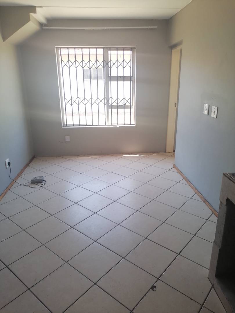 To Let 2 Bedroom Property for Rent in Sharon Park Gauteng