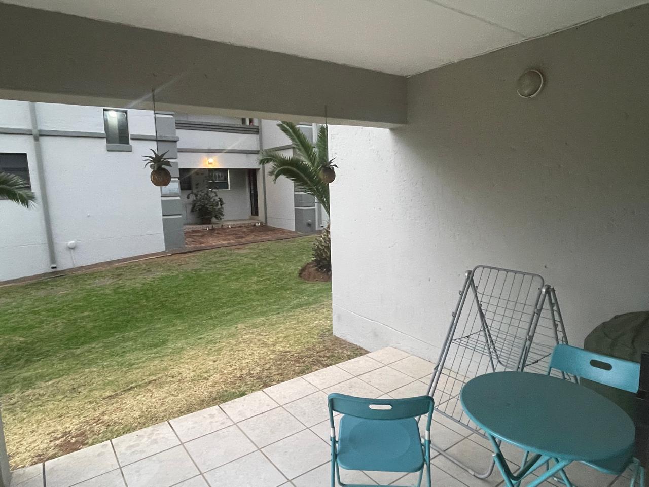 2 Bedroom Property for Sale in Sunninghill Gauteng