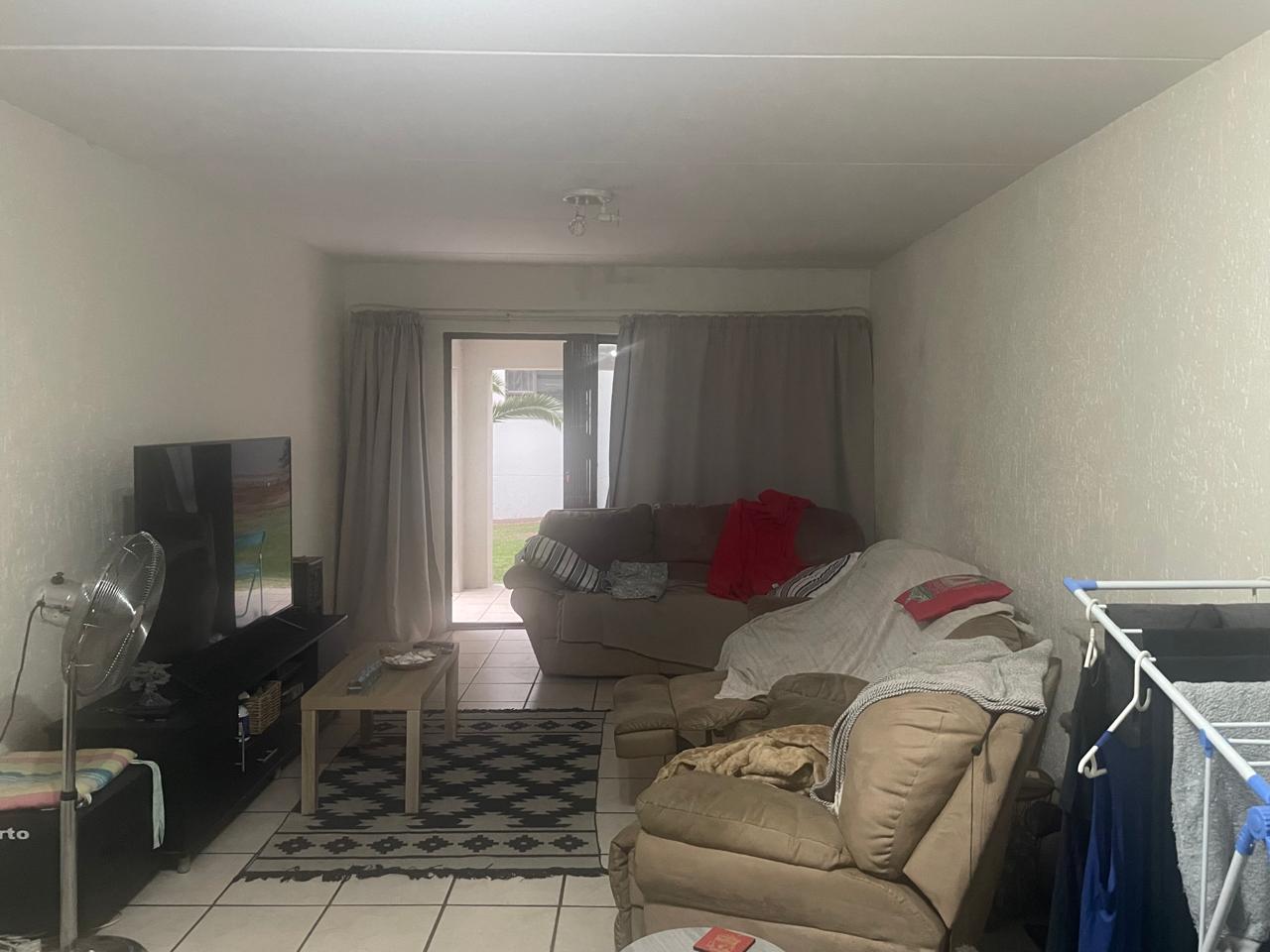 2 Bedroom Property for Sale in Sunninghill Gauteng