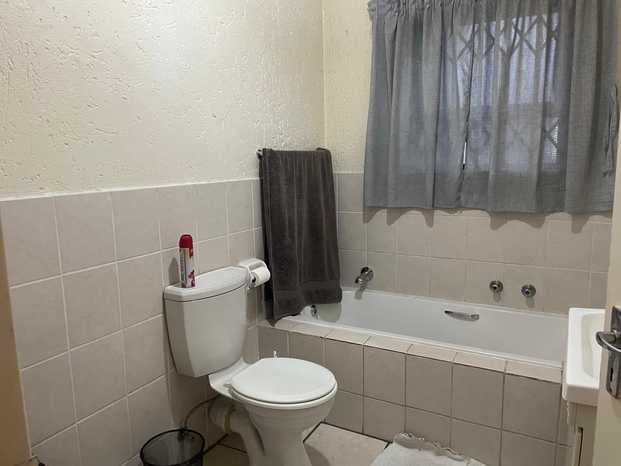 2 Bedroom Property for Sale in Sunninghill Gauteng