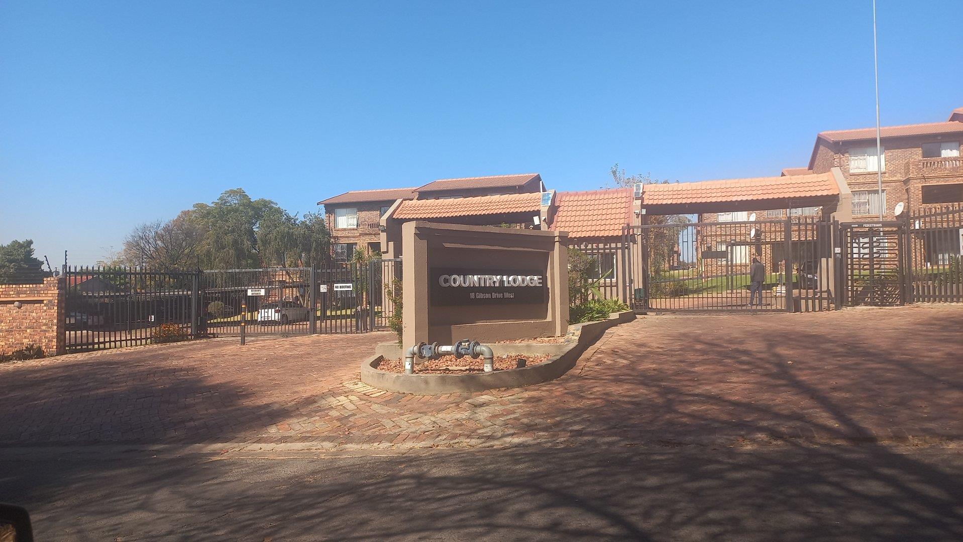 To Let 2 Bedroom Property for Rent in Buccleuch Gauteng