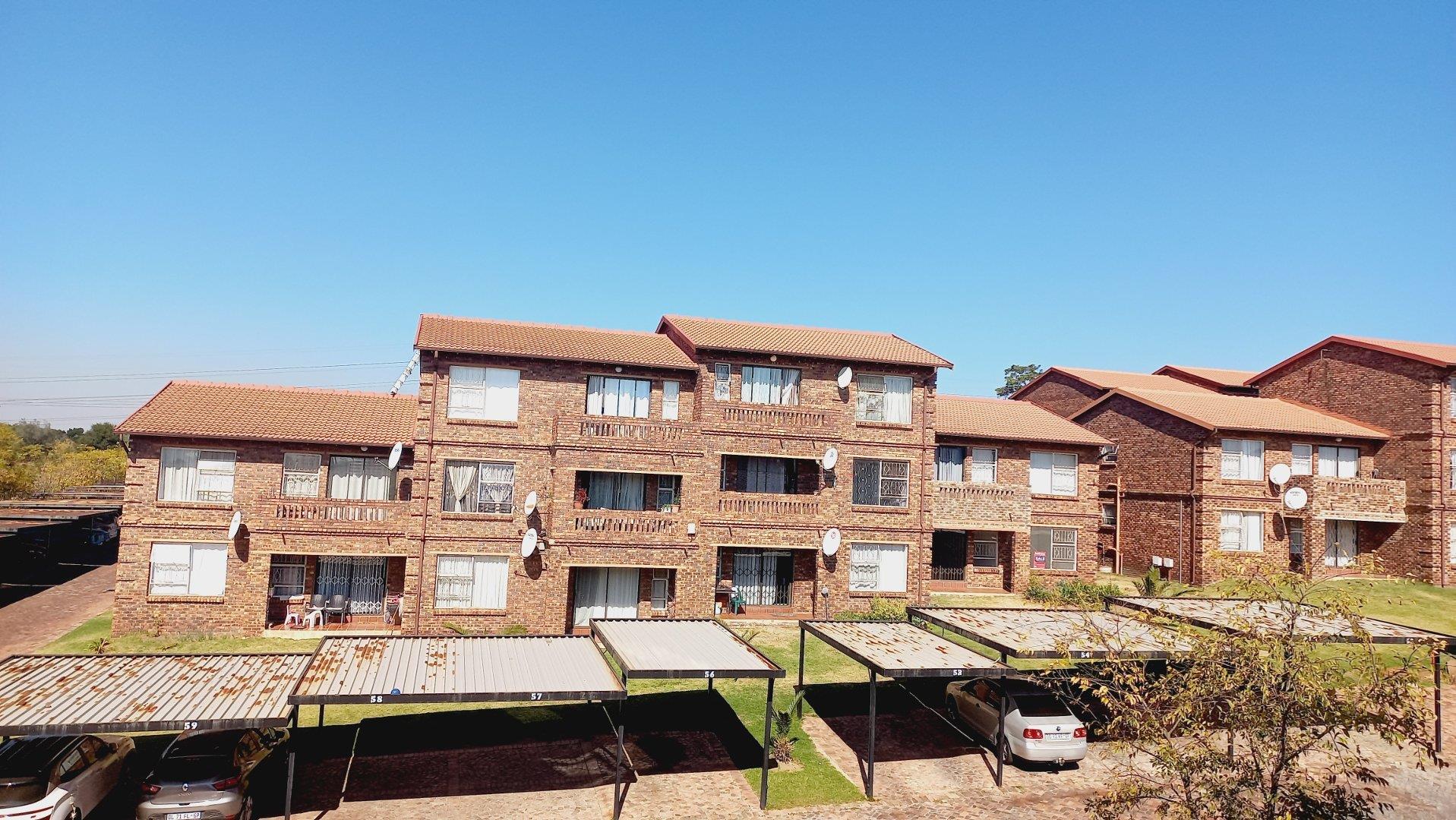 To Let 2 Bedroom Property for Rent in Buccleuch Gauteng