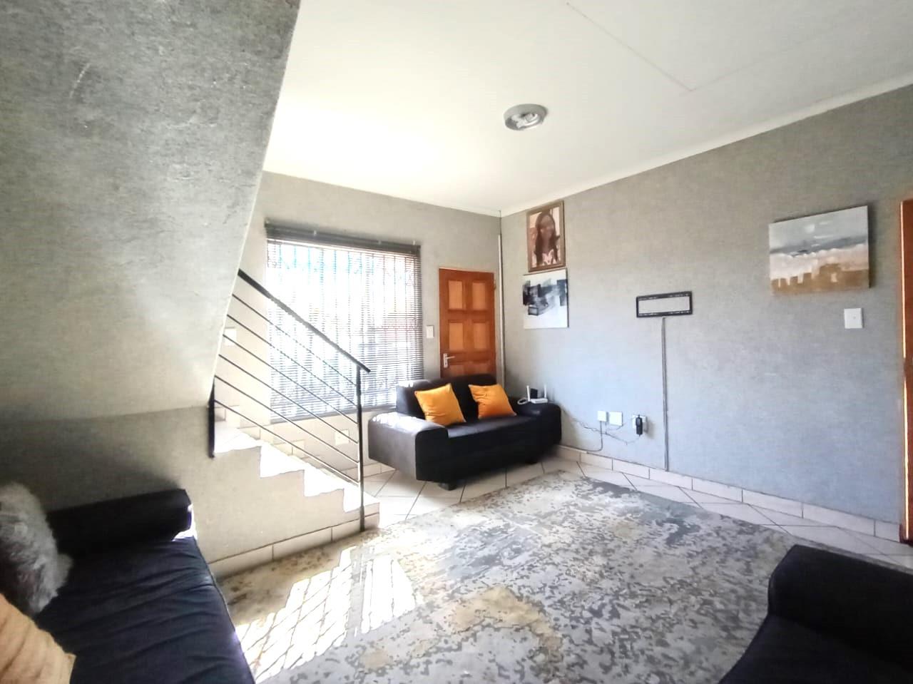 To Let 3 Bedroom Property for Rent in Dawn Park Gauteng