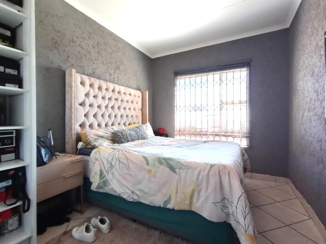 To Let 3 Bedroom Property for Rent in Dawn Park Gauteng