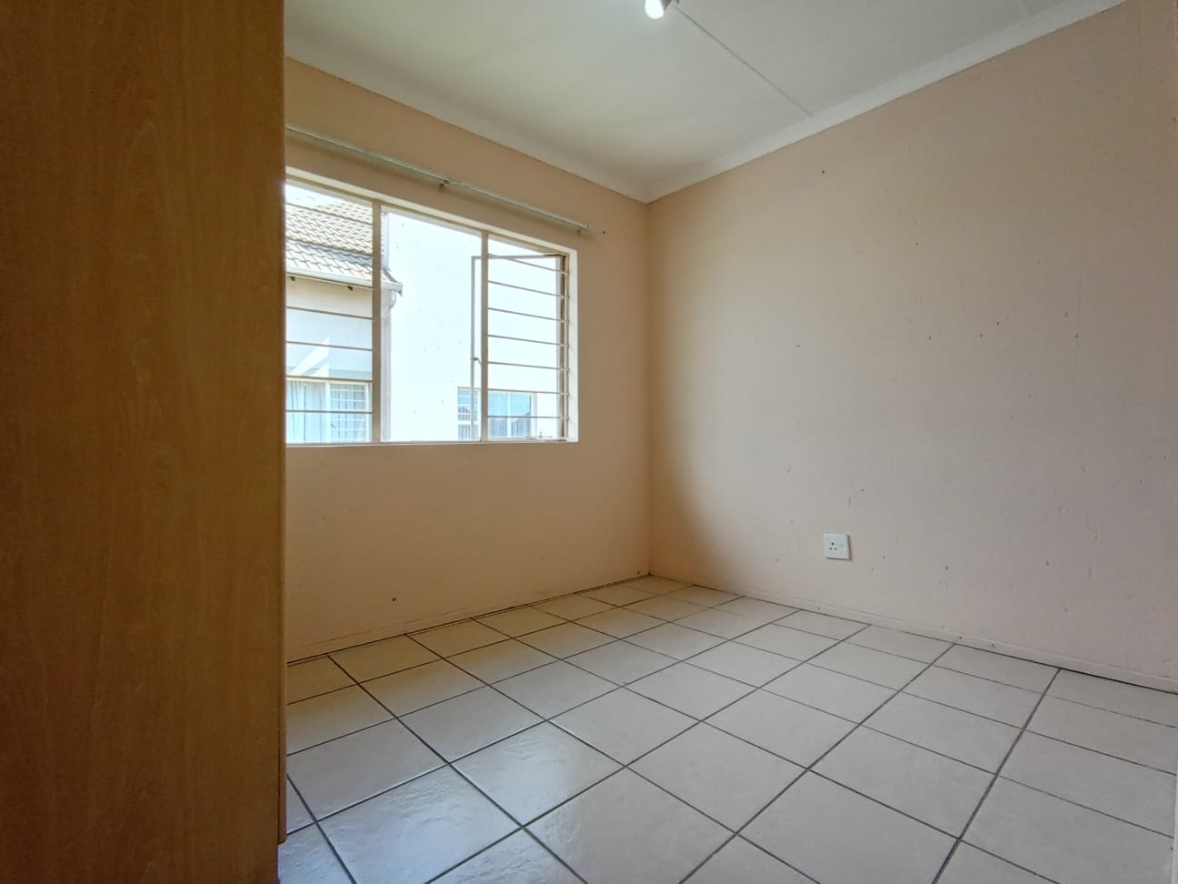 To Let 2 Bedroom Property for Rent in Klippoortje Gauteng