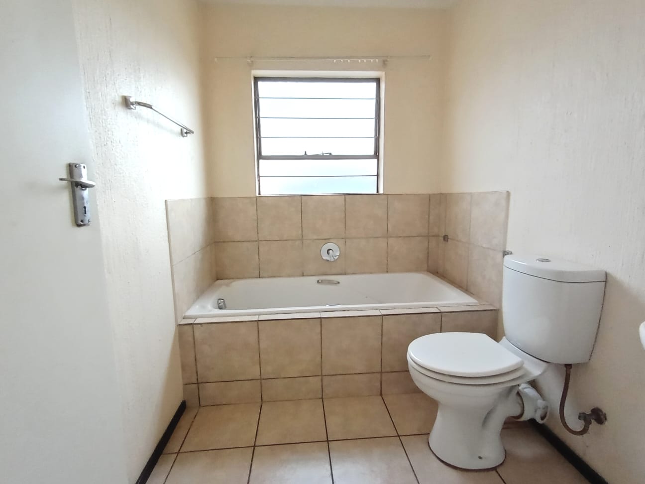 To Let 2 Bedroom Property for Rent in Dawn Park Gauteng