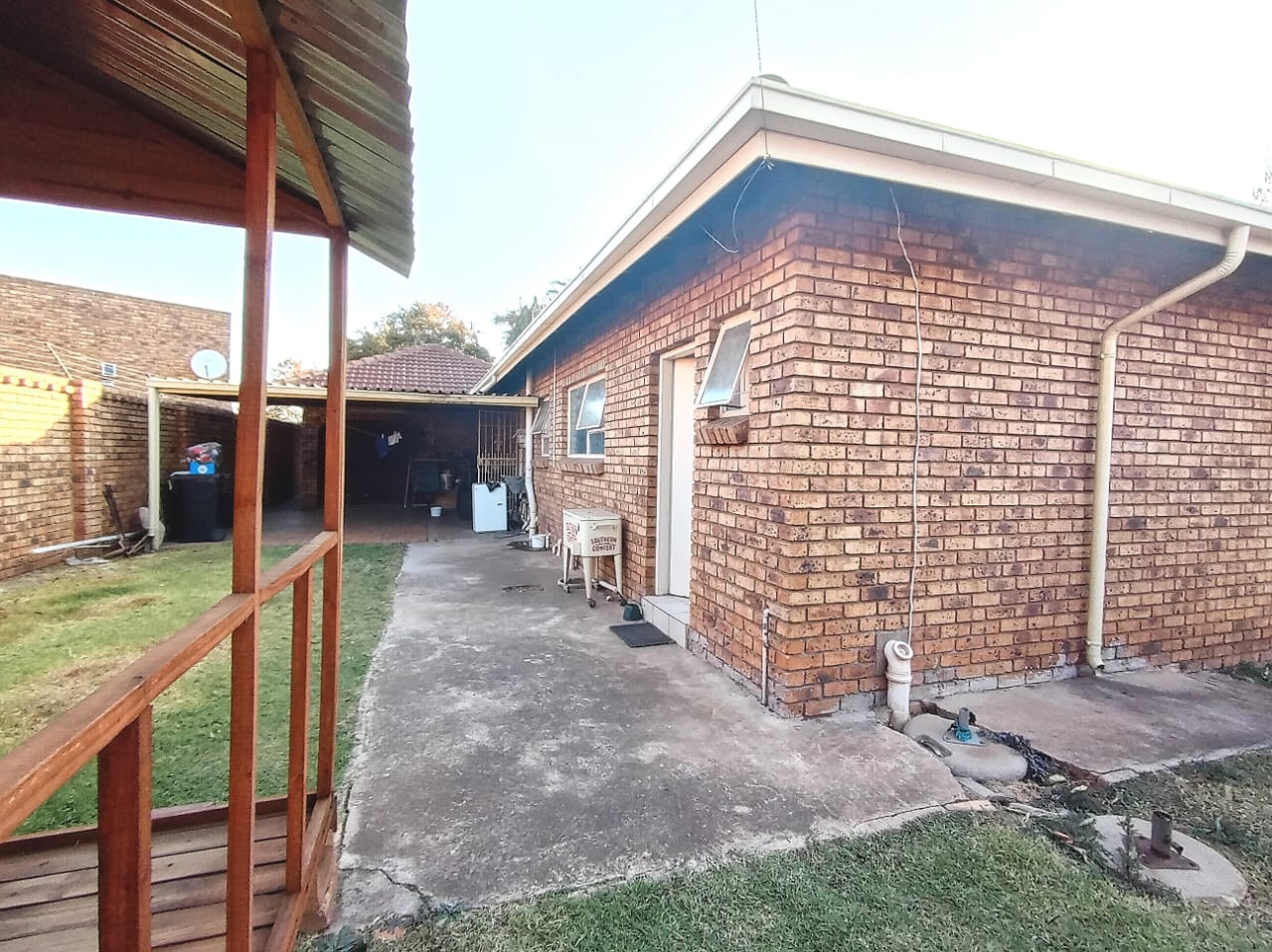 To Let 3 Bedroom Property for Rent in Klippoortje Gauteng