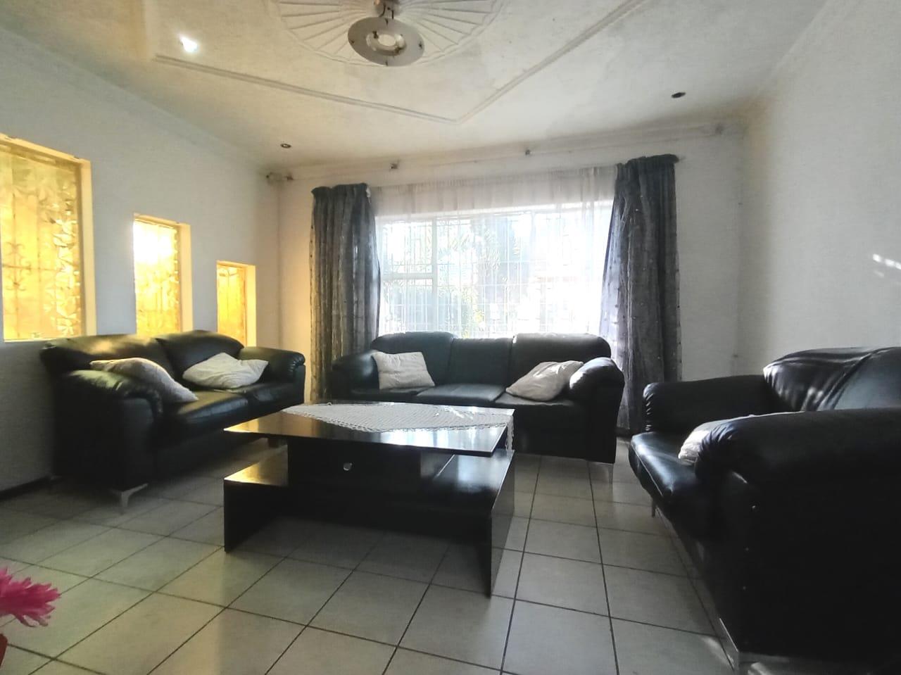 To Let 3 Bedroom Property for Rent in Klippoortje Gauteng