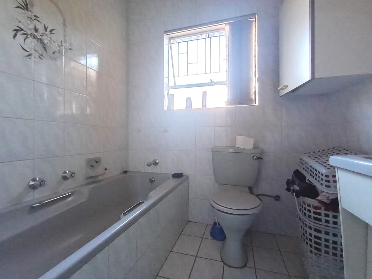 To Let 3 Bedroom Property for Rent in Klippoortje Gauteng