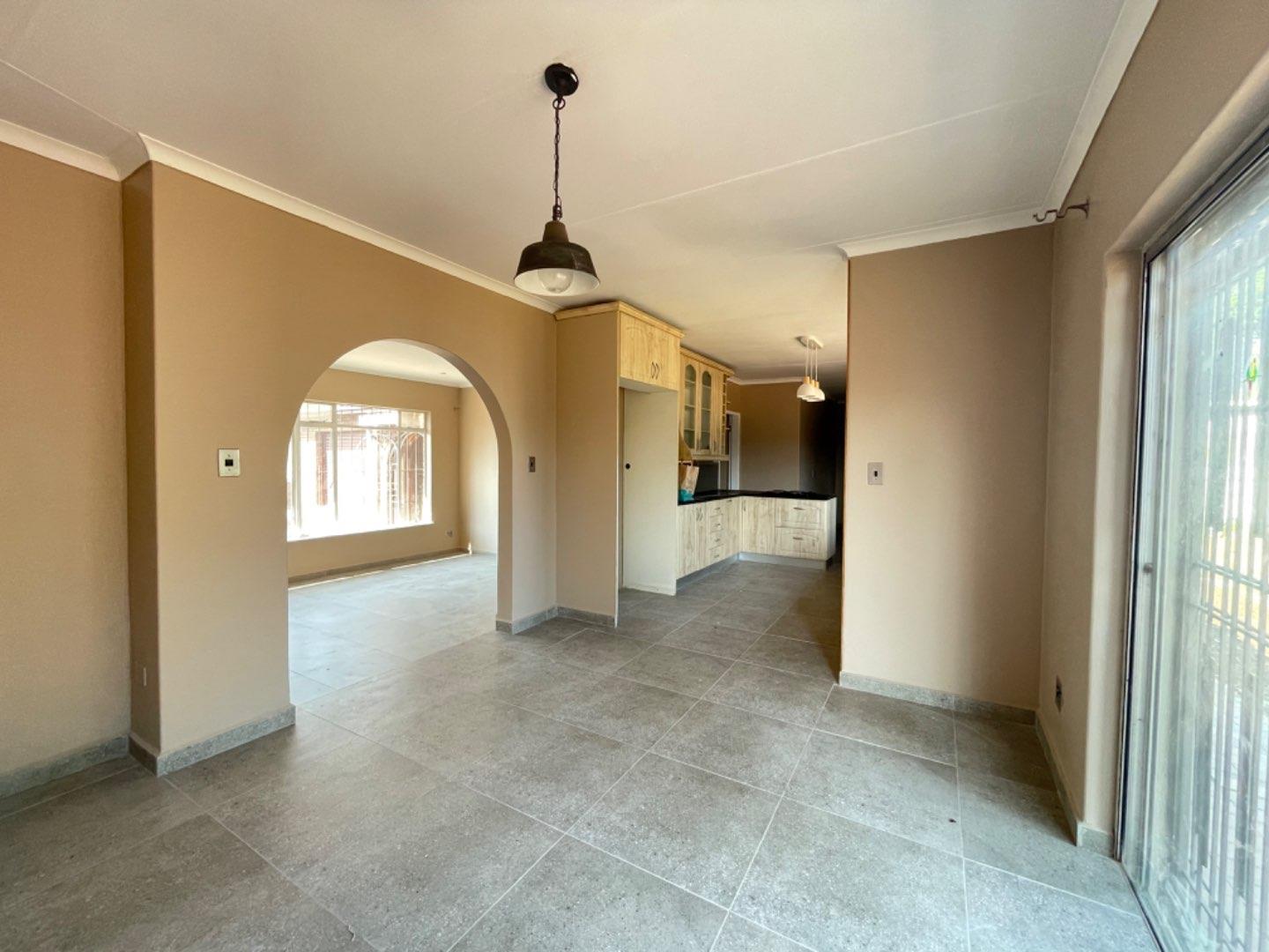 To Let 3 Bedroom Property for Rent in Highway Gardens Gauteng