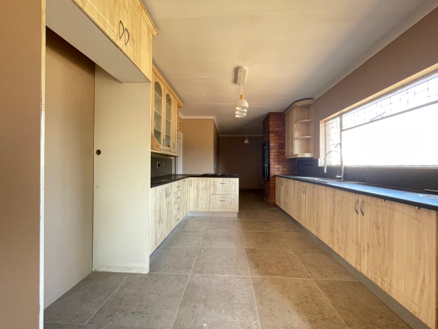 To Let 3 Bedroom Property for Rent in Highway Gardens Gauteng