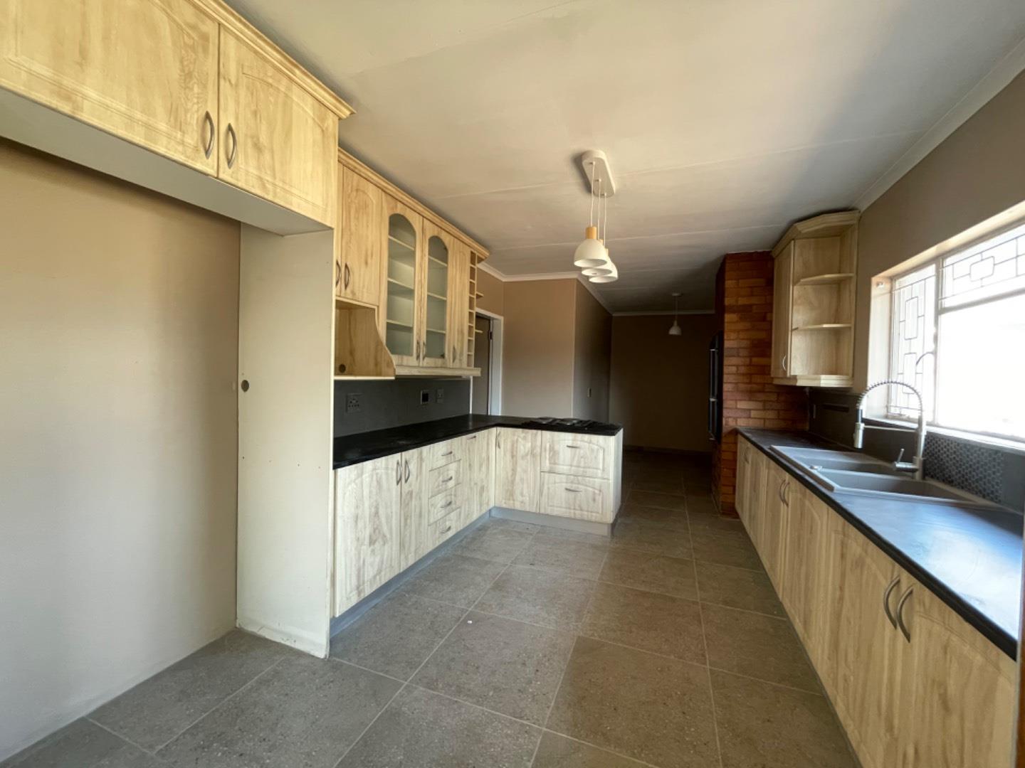 To Let 3 Bedroom Property for Rent in Highway Gardens Gauteng