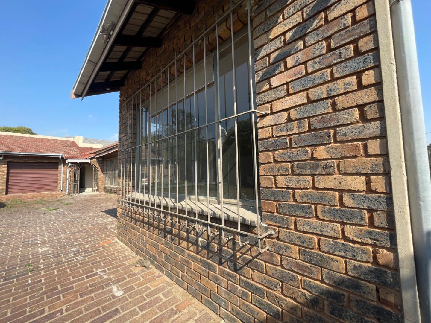 To Let 3 Bedroom Property for Rent in Highway Gardens Gauteng