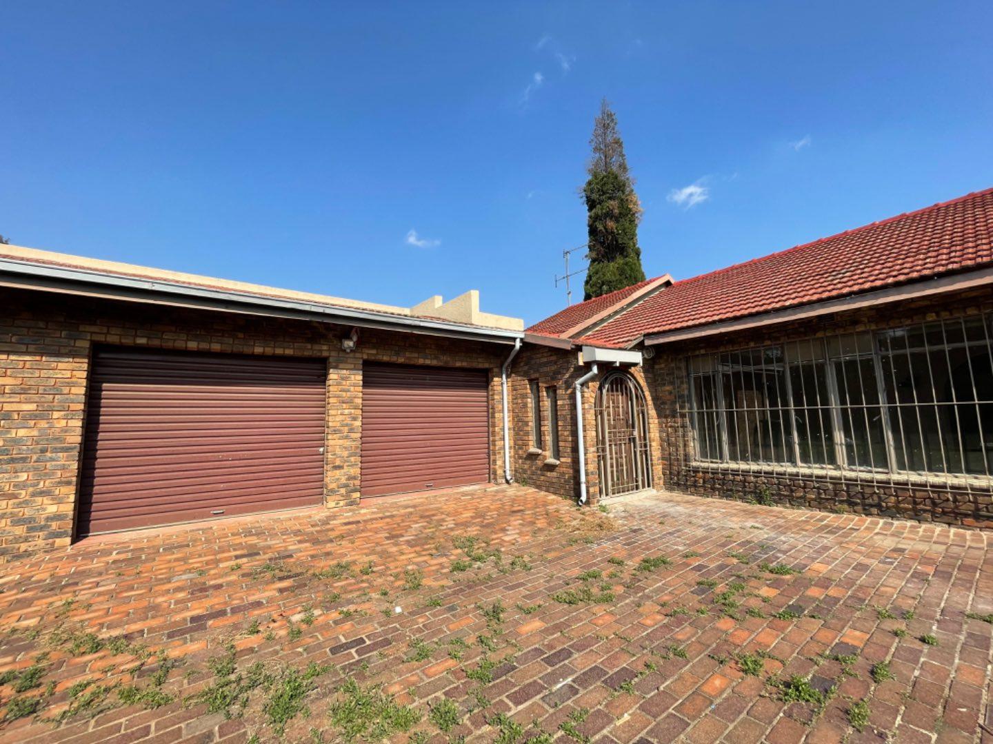 To Let 3 Bedroom Property for Rent in Highway Gardens Gauteng