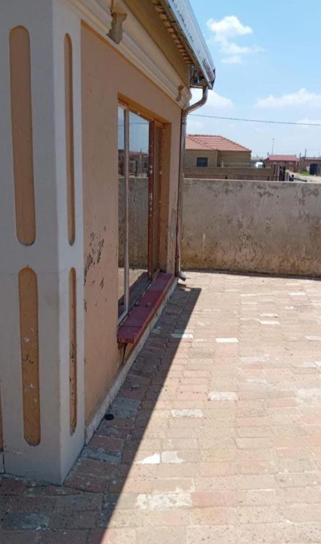 3 Bedroom Property for Sale in Tsakane Gauteng