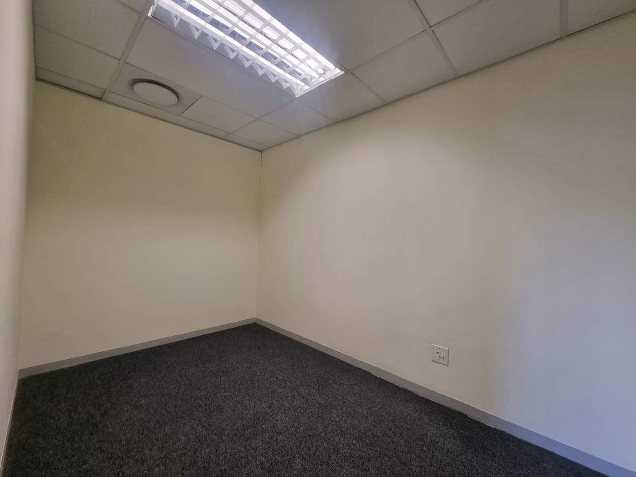 To Let commercial Property for Rent in Mindalore Gauteng