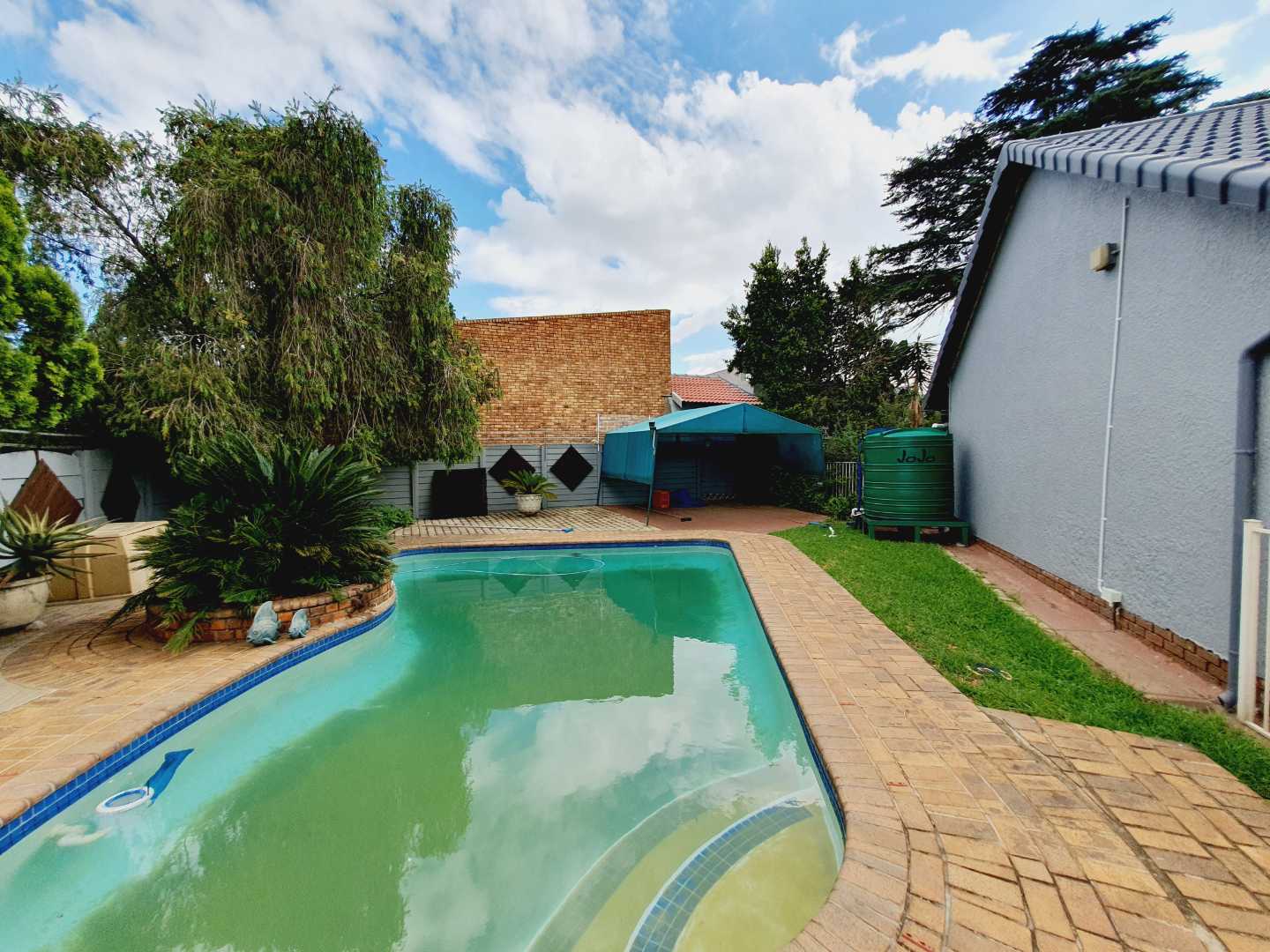 3 Bedroom Property for Sale in Brackenhurst Gauteng