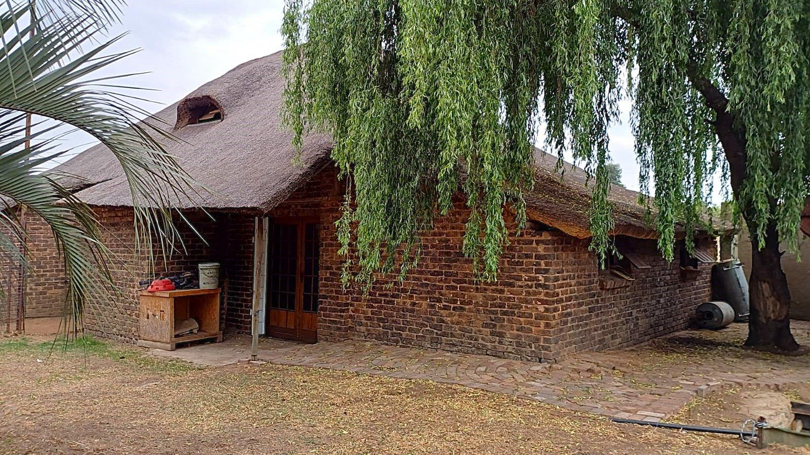 3 Bedroom Property for Sale in Glen Austin Gauteng