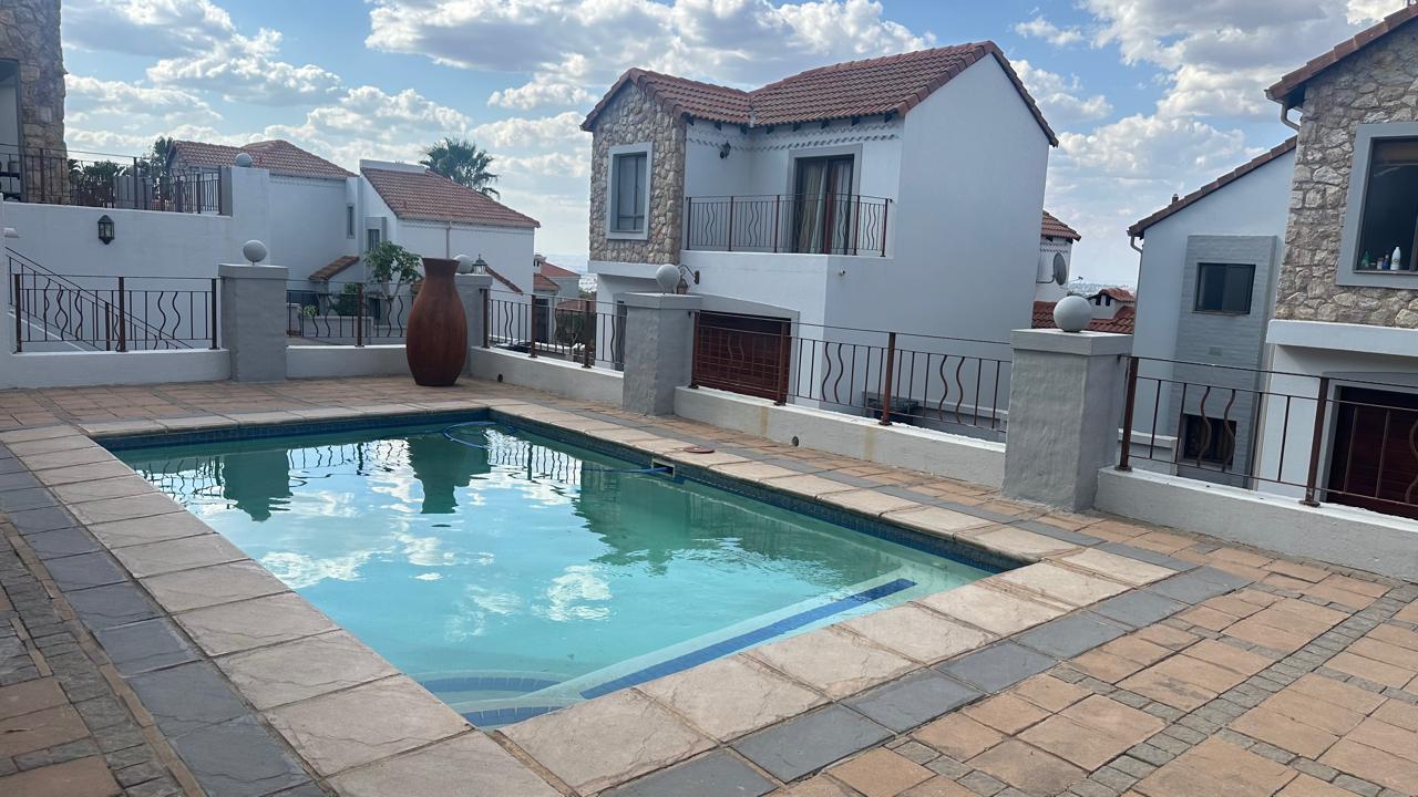 3 Bedroom Property for Sale in Allens Nek Gauteng