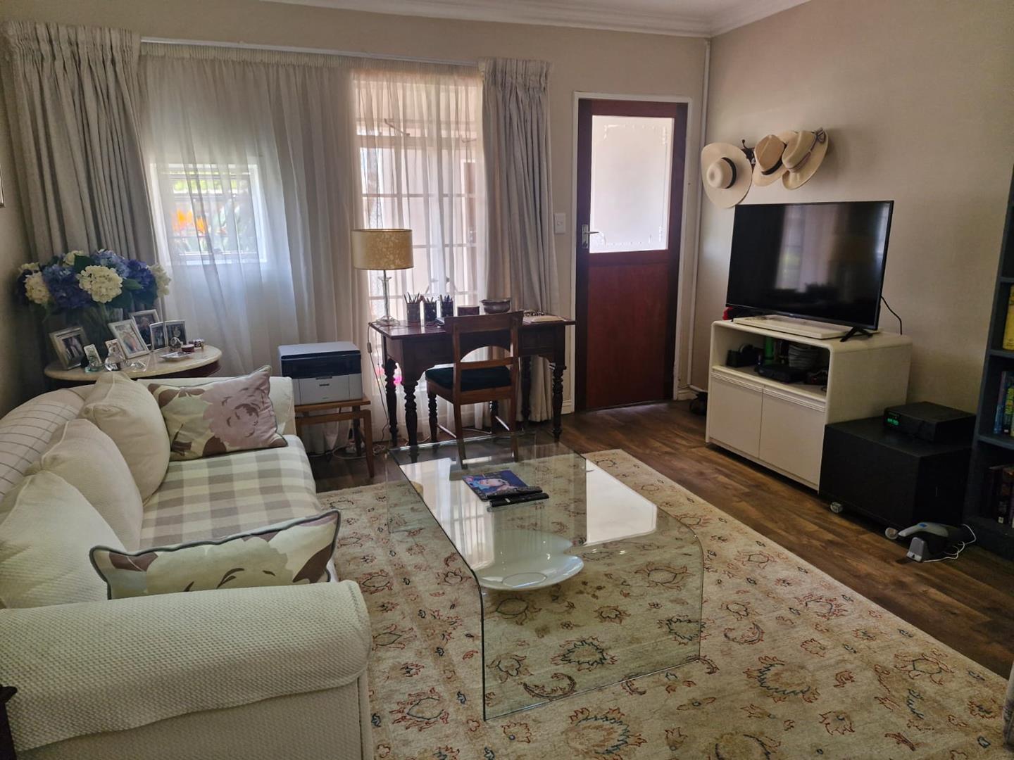 1 Bedroom Property for Sale in Morningside Gauteng