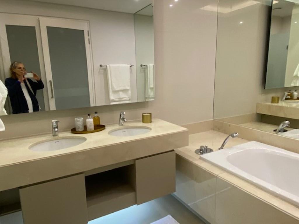 To Let 2 Bedroom Property for Rent in Sandton Central Gauteng