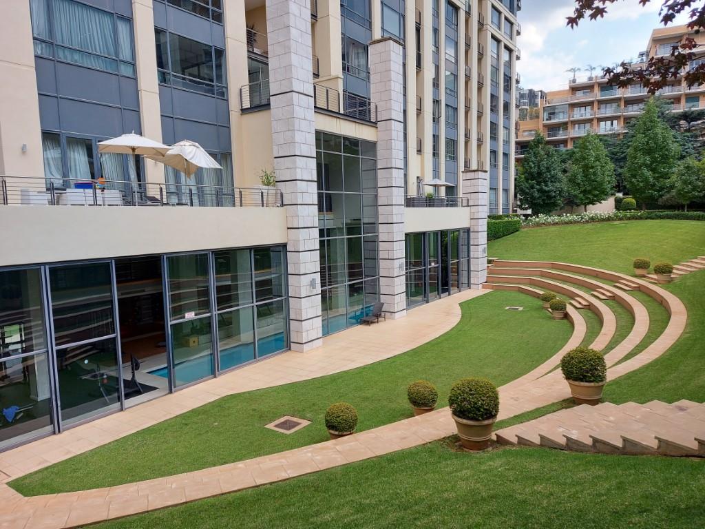 To Let 2 Bedroom Property for Rent in Sandton Central Gauteng