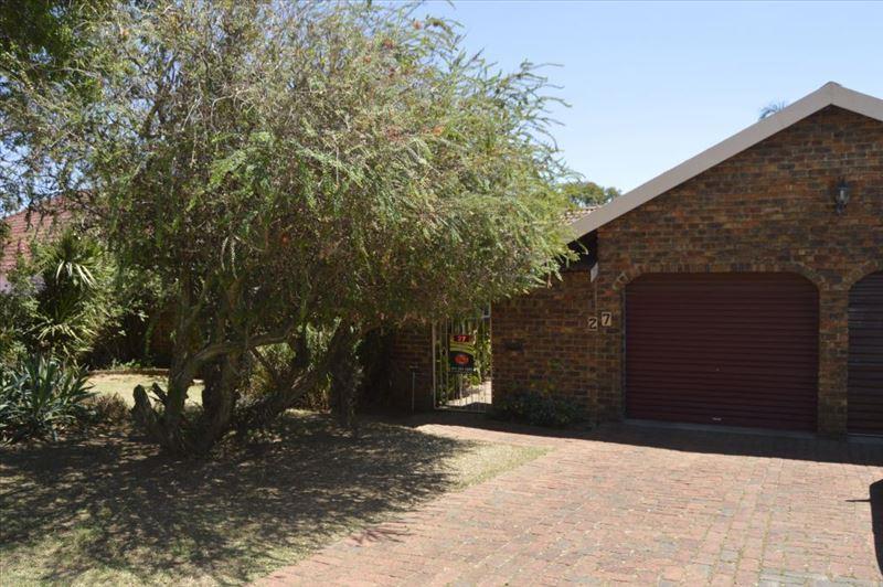 To Let 4 Bedroom Property for Rent in Birchleigh North Gauteng