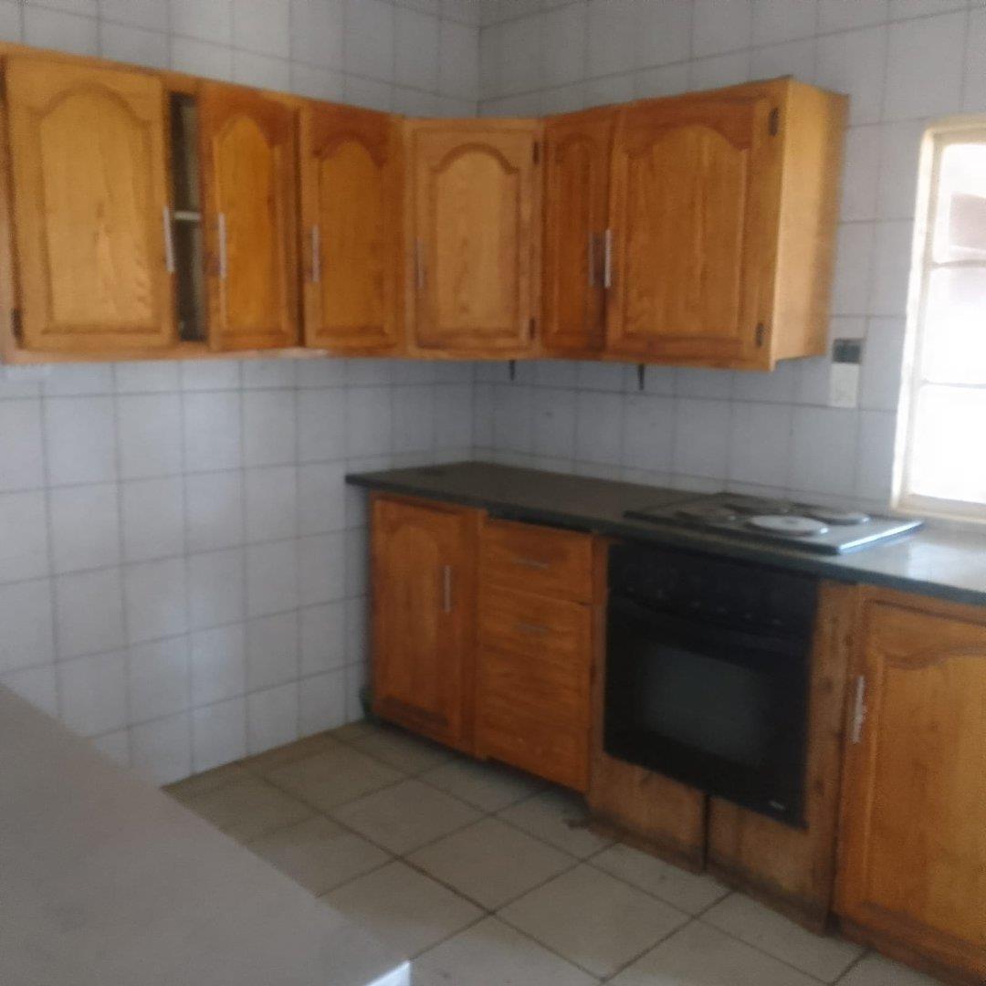 To Let 2 Bedroom Property for Rent in Sunair Gauteng