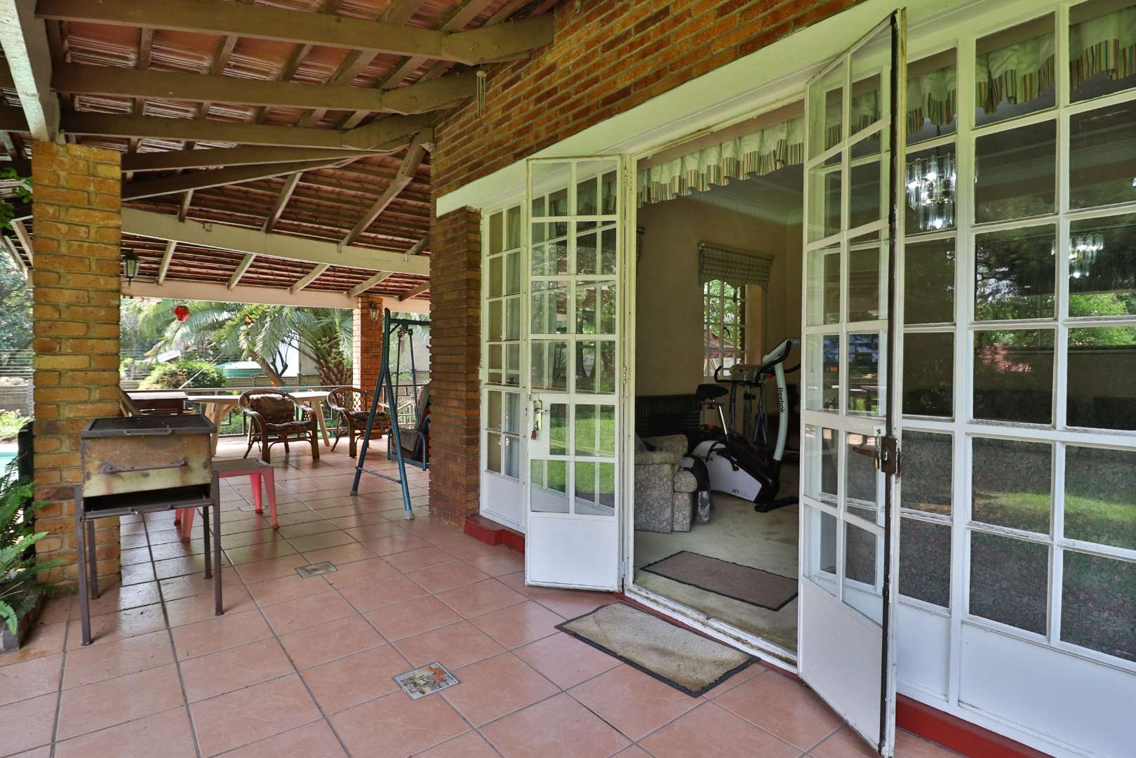 4 Bedroom Property for Sale in Klippoortje Gauteng