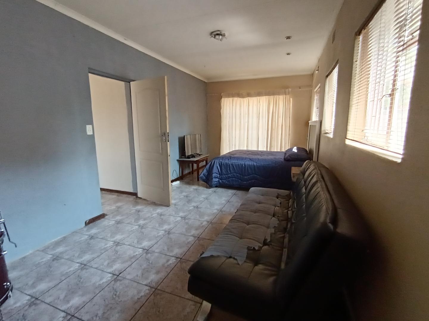 4 Bedroom Property for Sale in Brackendowns Gauteng