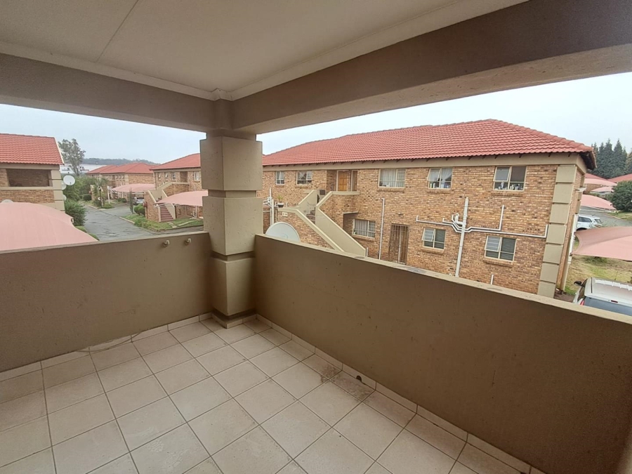 2 Bedroom Property for Sale in Liefde en Vrede Gauteng