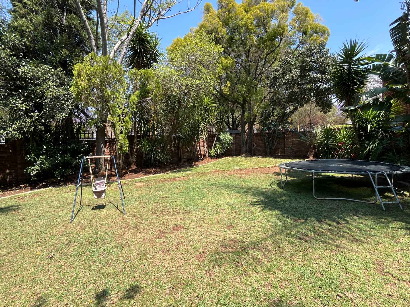 To Let 3 Bedroom Property for Rent in Maroelana Gauteng