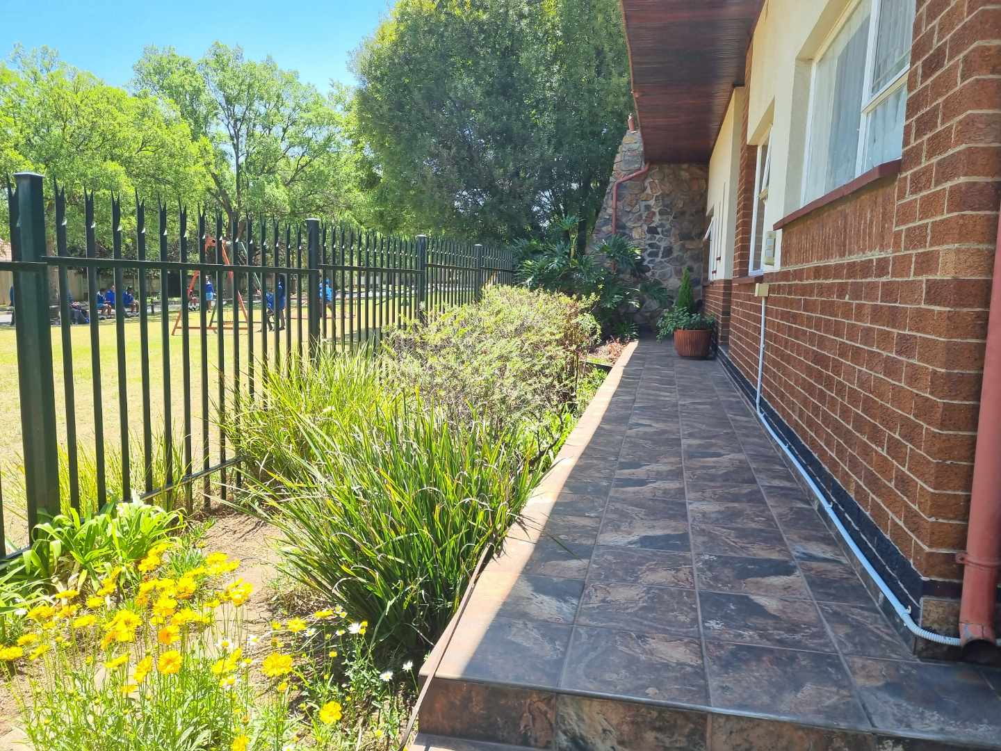 3 Bedroom Property for Sale in Farrarmere Gauteng