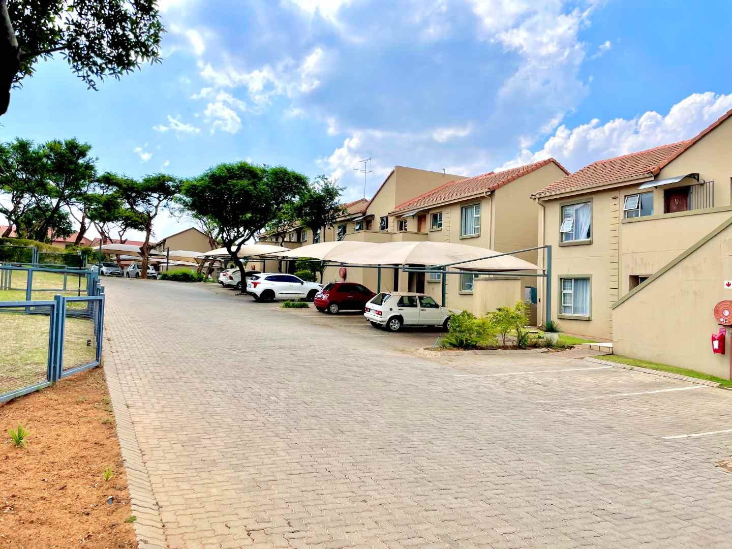 2 Bedroom Property for Sale in Hazeldean Gauteng