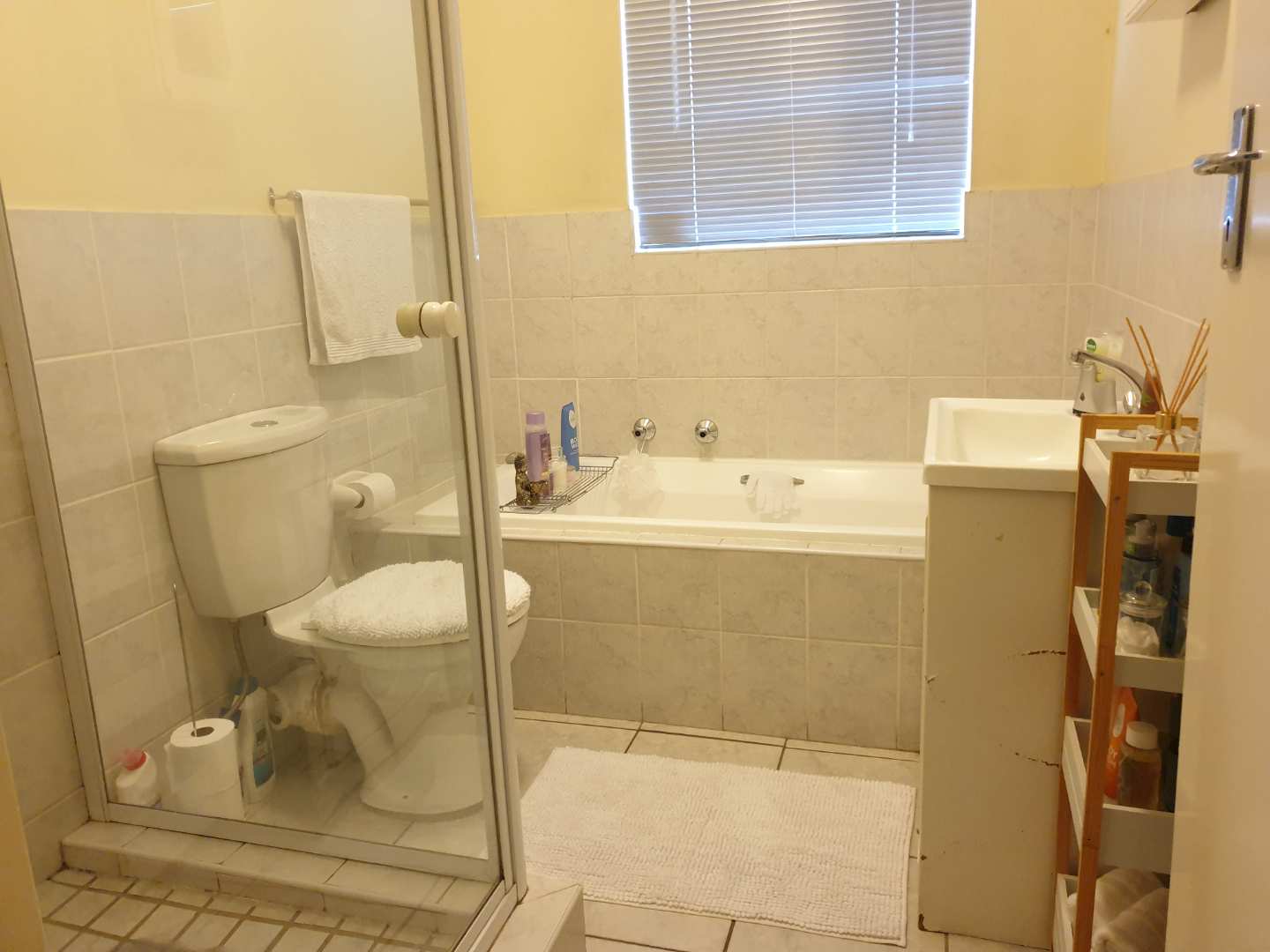 2 Bedroom Property for Sale in Wilgeheuwel Gauteng