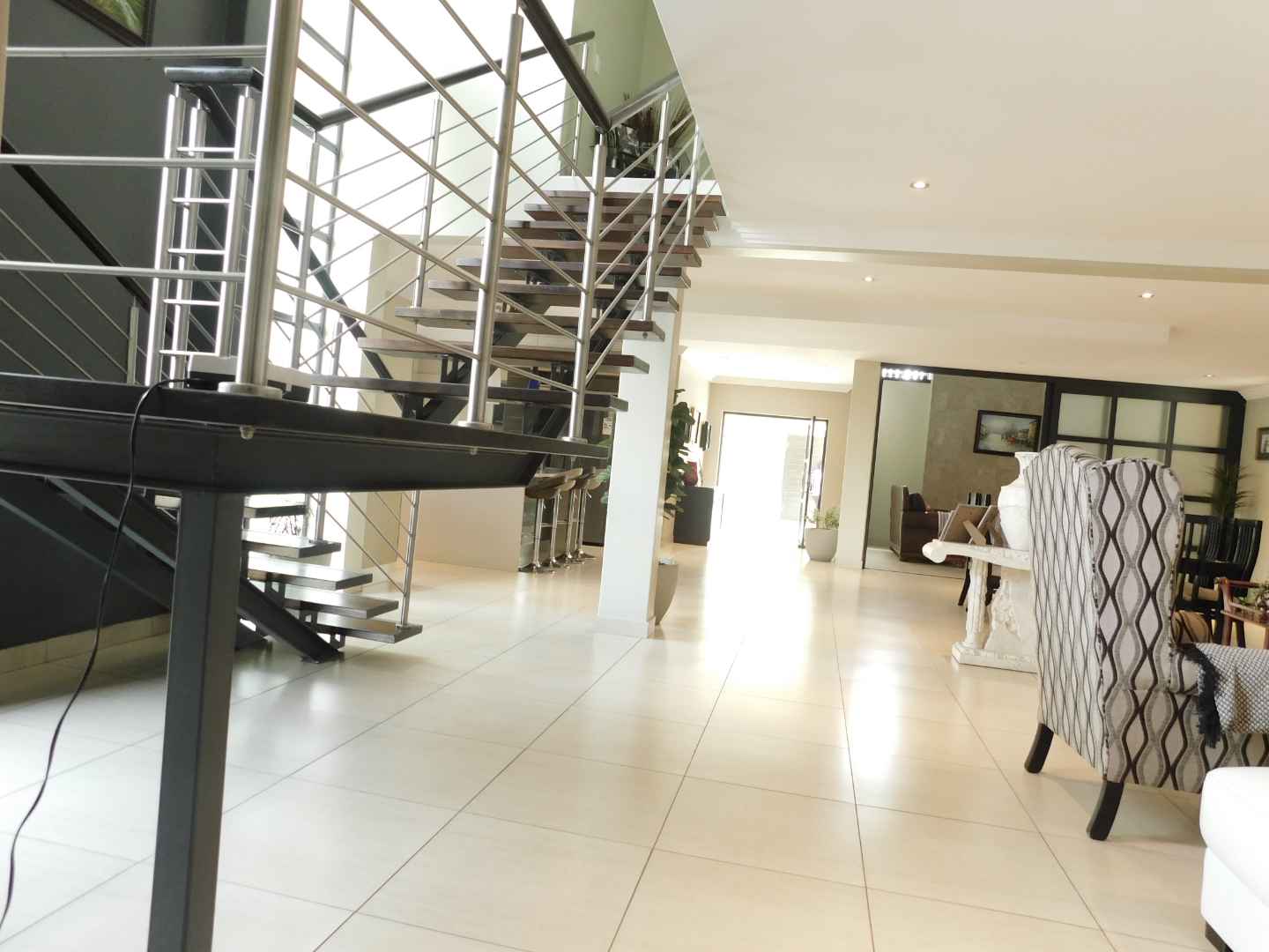 To Let 4 Bedroom Property for Rent in Bryanston Gauteng