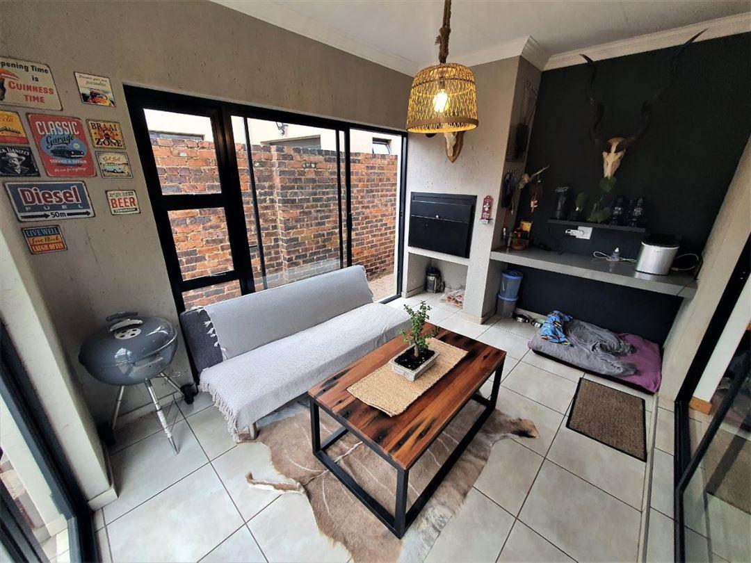 2 Bedroom Property for Sale in Pomona Gauteng