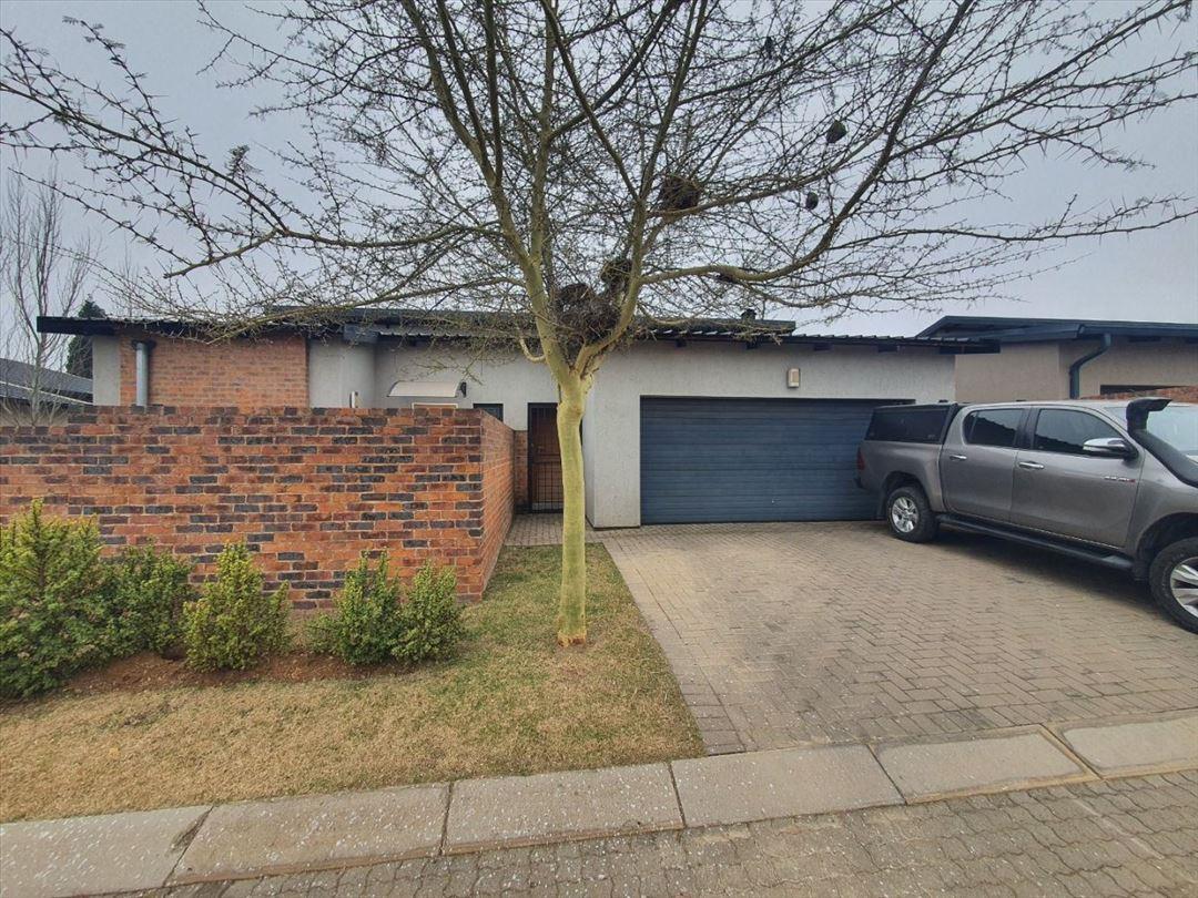 2 Bedroom Property for Sale in Pomona Gauteng