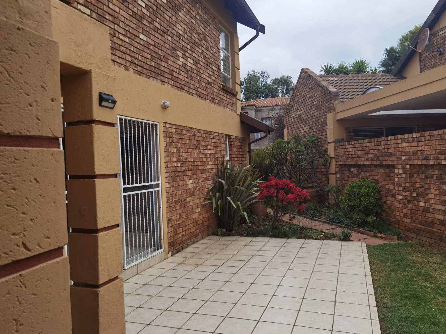 4 Bedroom Property for Sale in Glen Marais Gauteng