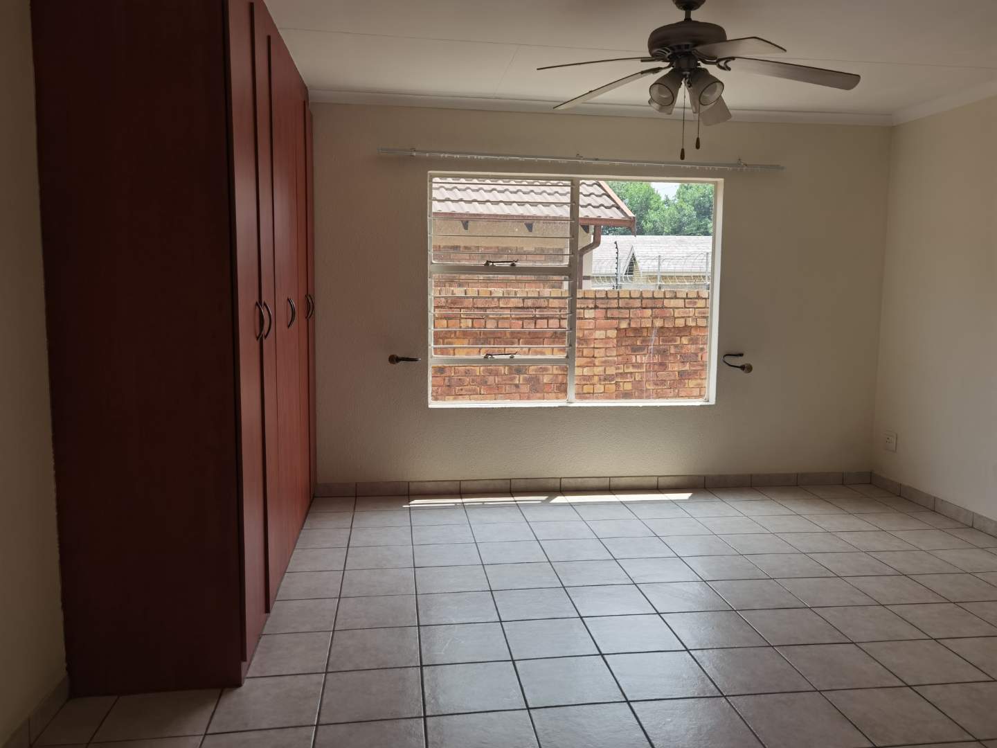 4 Bedroom Property for Sale in Glen Marais Gauteng