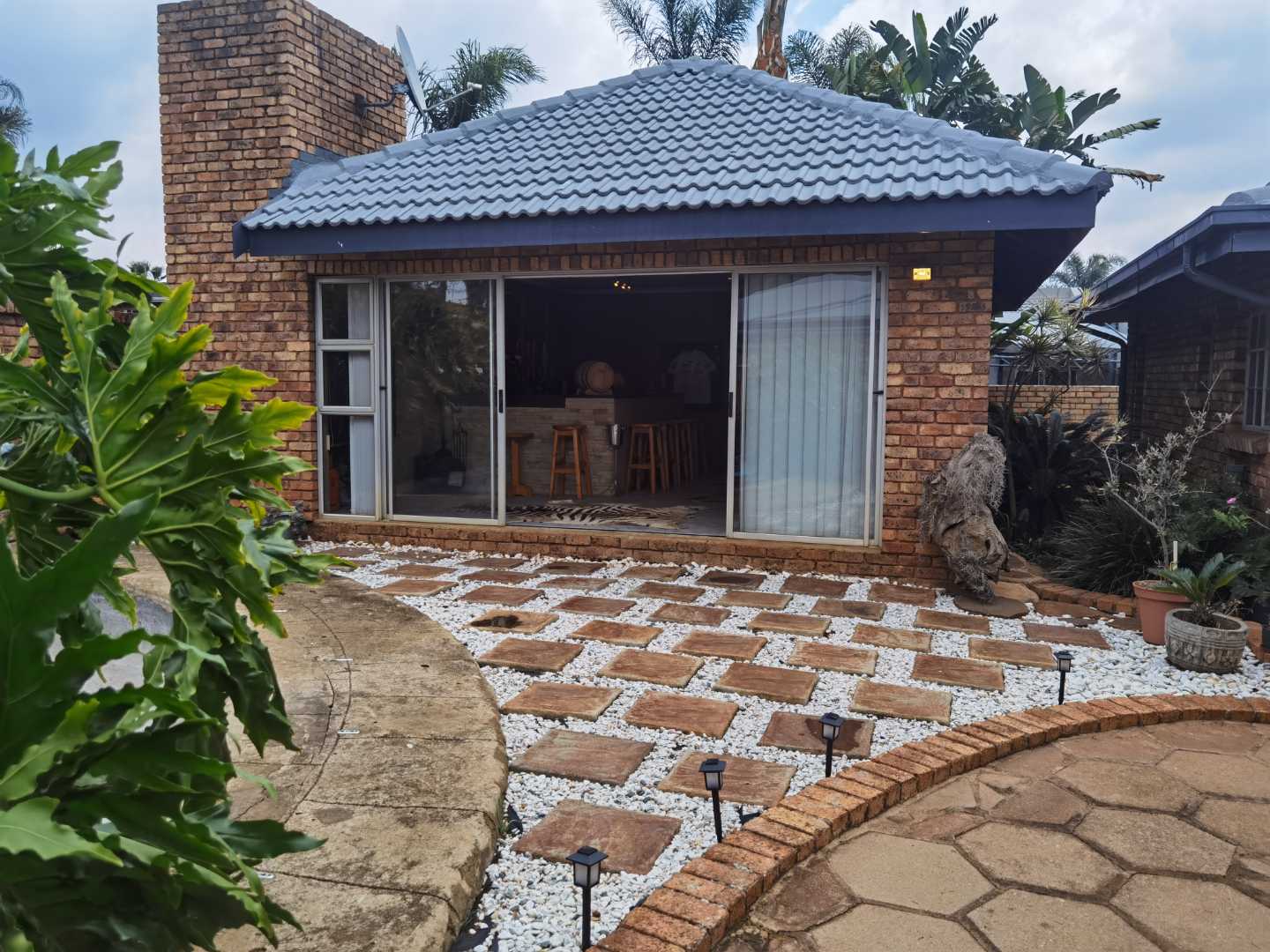 4 Bedroom Property for Sale in Glen Marais Gauteng